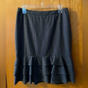 Banana Republic Gray Ruffle Hem Skirt